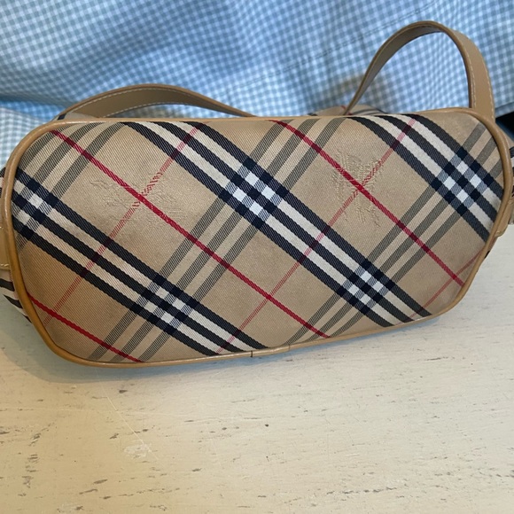 Vintage Burberry shoulder bag - Picture 7 of 11